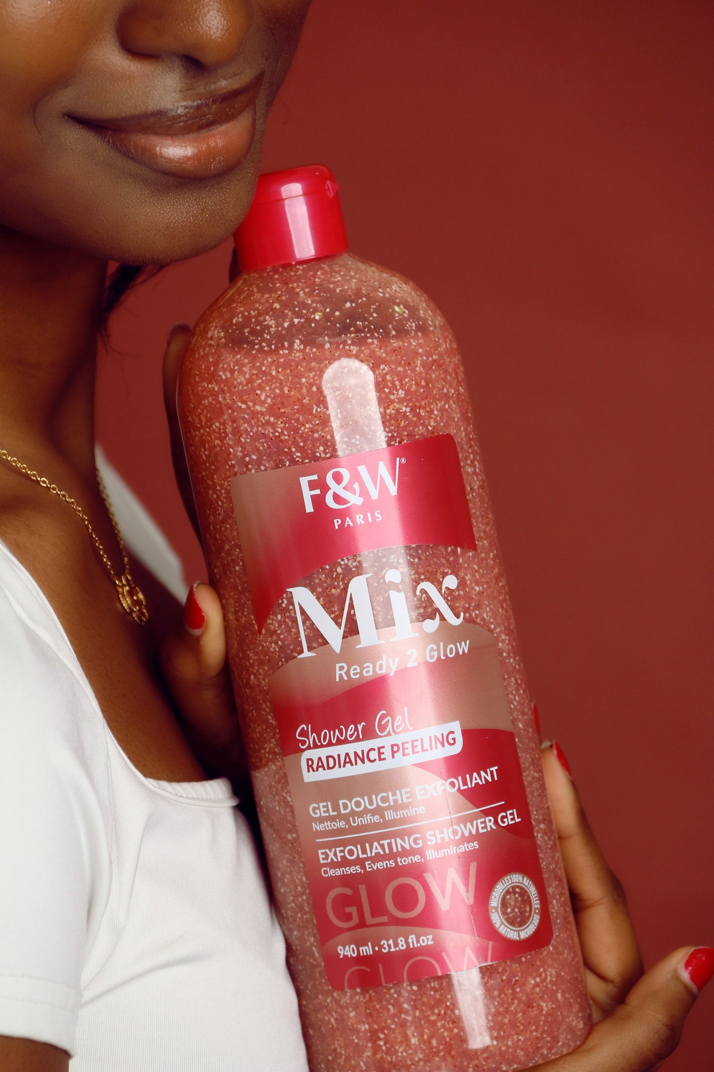 Fair & White MIX Exfoliating Shower Gel, 940Ml