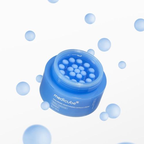 Medicube Hyaluronic Moisturizing Capsule Cream (55 g / 1.94 oz.)