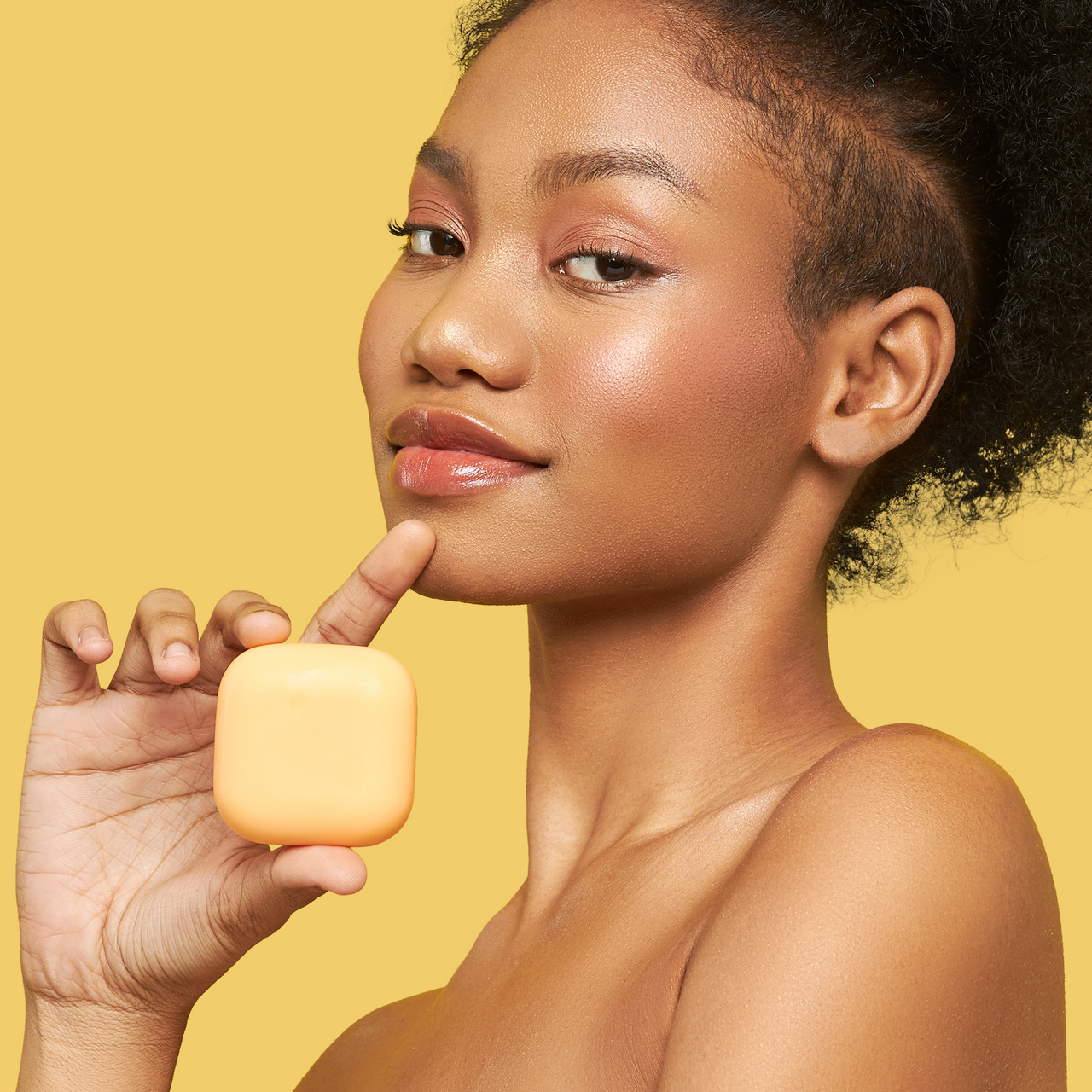 Koji White Kojic Acid & Vitamin C Skin Brightening Soap (2 Bars)